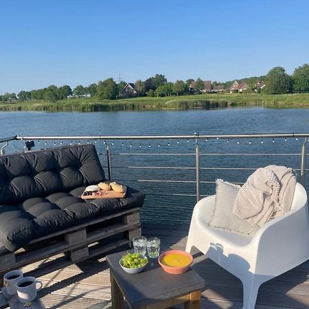 Hausboot Der Frieslaender Im Wangermeer Шиллиг Экстерьер фото